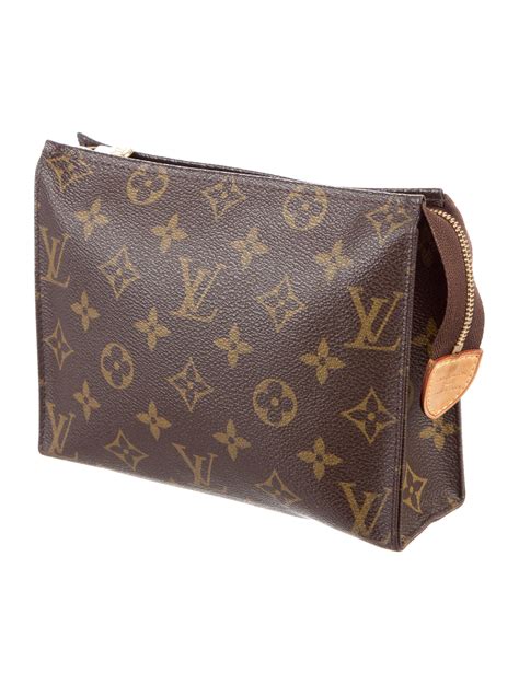 louis vuitton toiletry pouch 19 dimensions|louis vuitton large toiletry pouch.